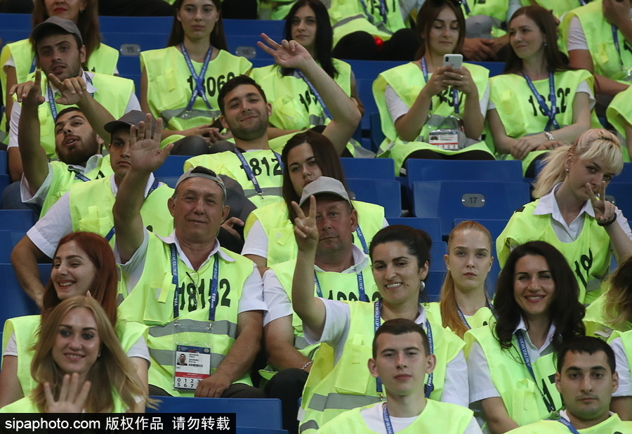 世界杯另一道風(fēng)景線 俄組委會舉行志愿者大會表達(dá)感謝