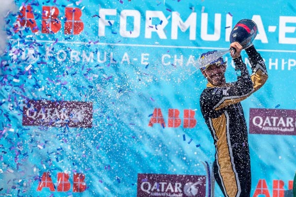 中國(guó)鈦麒車隊(duì)創(chuàng)歷史獲車隊(duì)積分榜亞軍 維爾涅奪車手榜年度總冠軍