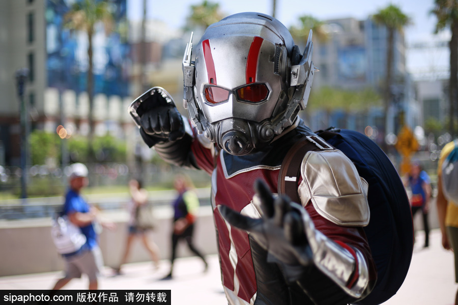 美國圣地亞哥國際動(dòng)漫展 各路“英雄”匯聚熱鬧非凡