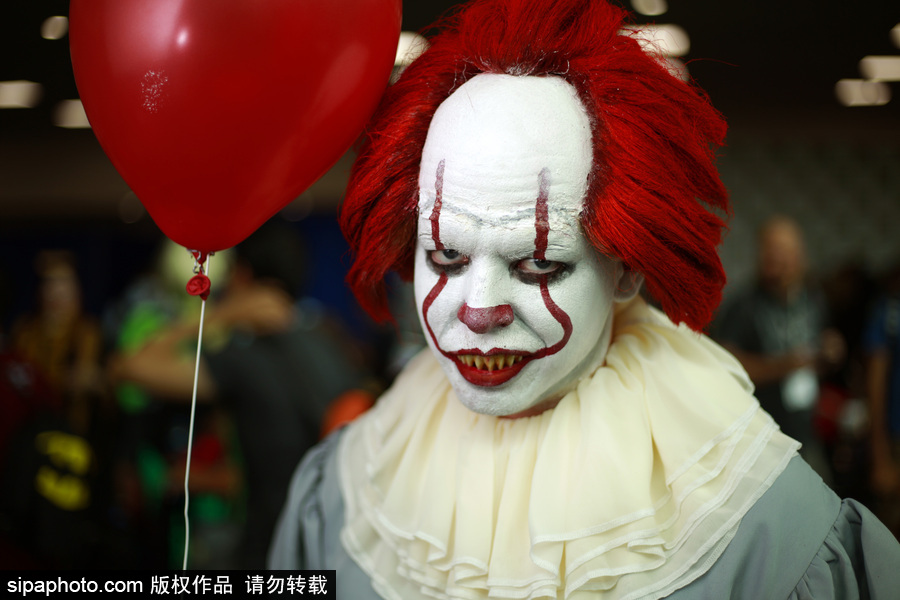 美國(guó)圣地亞哥動(dòng)漫展上模仿者各顯神通吸引眼球