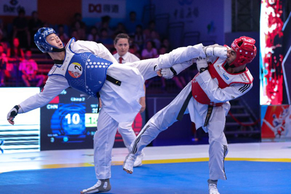 首屆世界跆拳道團體世界杯錦標(biāo)賽收官<BR>中國女隊包攬冠亞軍，奧運項目“無錫制造”開始征程