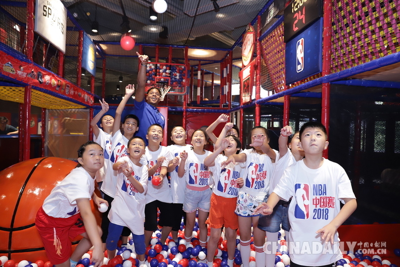 NBA中國賽腳步臨近,2017 NBA選秀狀元富爾茨現身上海