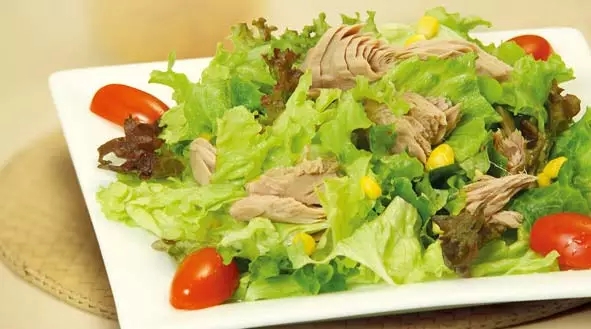 外媒評(píng)出最健康的飲食法，原來(lái)少油少鹽是關(guān)鍵！