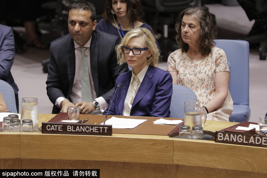 大魔王氣場超強(qiáng)！好萊塢女星凱特·布蘭切特現(xiàn)身聯(lián)合國會議