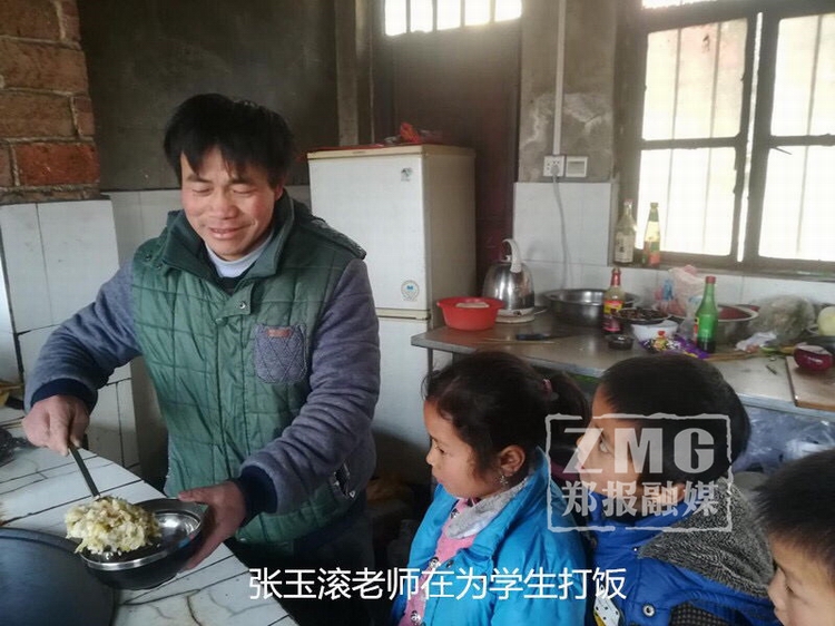 扎根深山17年!河南教師張玉滾入選2018全國教書育人楷模