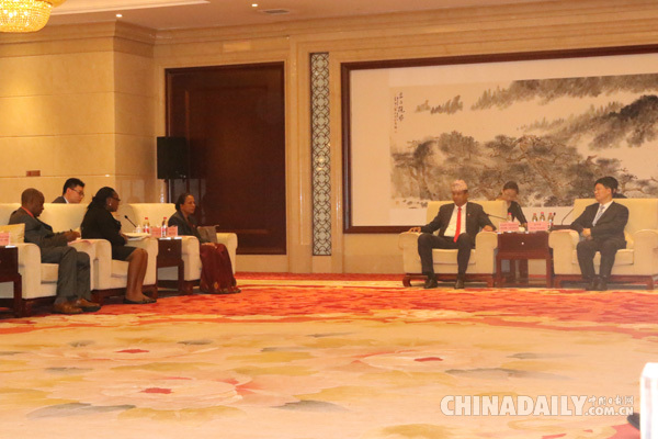 第九屆臨沂商博會開幕 肯尼亞采購參展團(tuán)隊受熱烈歡迎