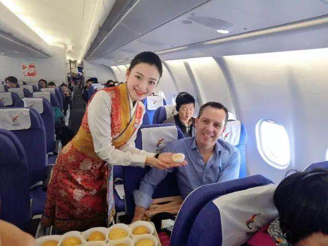 盛開在高原航線上的美麗格?；? title=