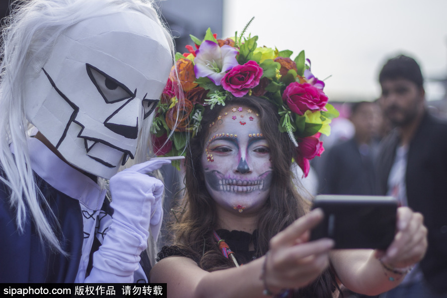 哥倫比亞波哥大：各類(lèi)coser大顯身手！2018沙發(fā)休閑奇幻博覽會(huì)盛大開(kāi)幕