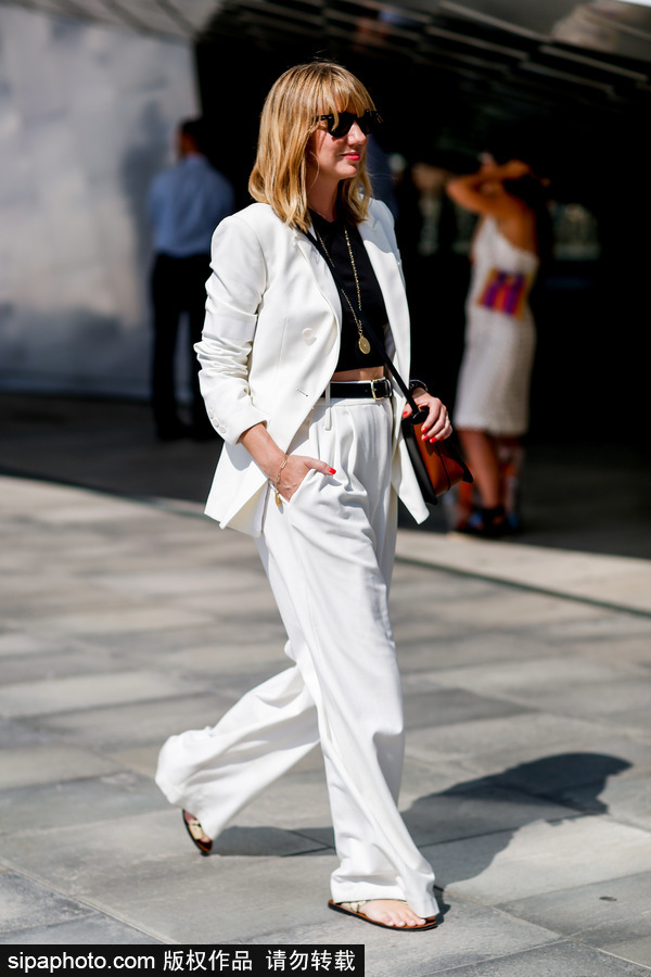 帥氣干練的西服套裝可不是男性的專屬單品哦！