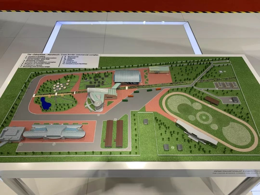 1 時政新聞眼|開幕式結束后,習近平“巡館”看了些什么?