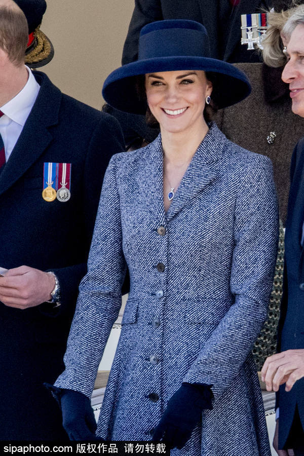 凱特王妃到底有多少件藍色衣服？盤點凱特經典“藍衣”look