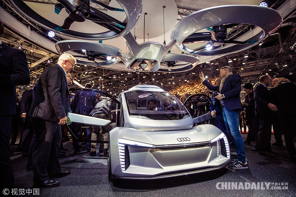 飛行汽車2020年將投入使用 在天上開車你準備好了么？