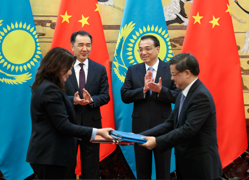 李克強(qiáng)同哈薩克斯坦總理薩金塔耶夫舉行中哈總理第四次定期會晤