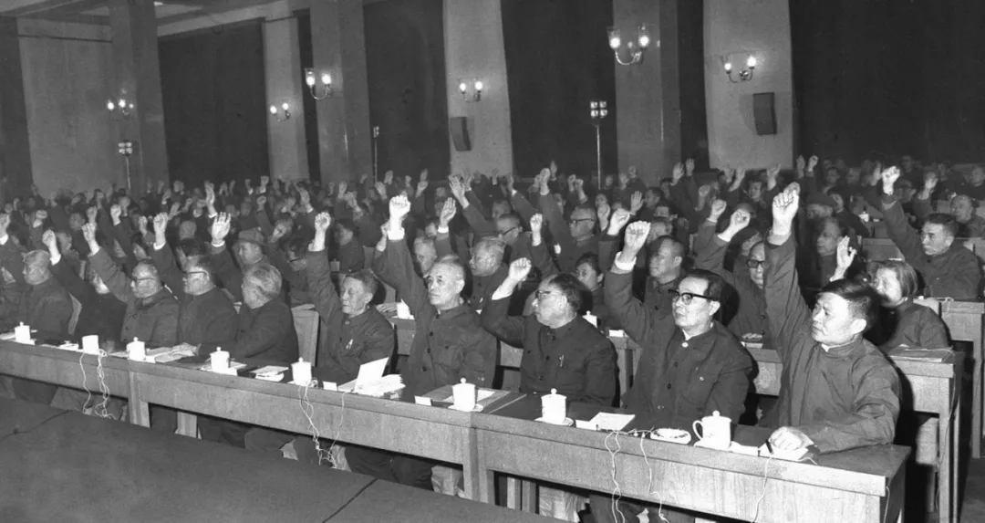 菲律賓前總統阿羅約:中國能飛速發展,我一點都不驚訝丨40年40人