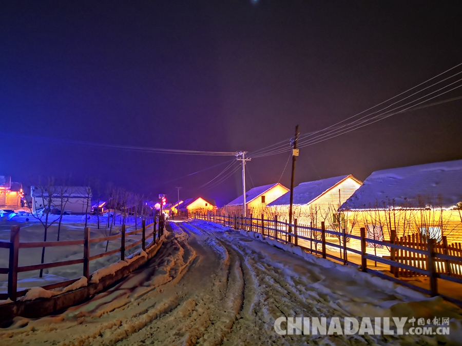 【改革開放40年】基層行：冬季來新疆滑雪！新疆可可托海實現工礦區到旅游區轉型