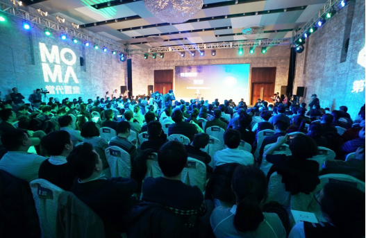 萬種“風”情只為你——第一人居品牌戰略簽約暨恐龍貳號新品發布會