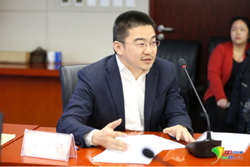 “中國綠色網(wǎng)絡(luò)建設(shè)與青少年健康成長”兩會(huì)代表委員座談會(huì)舉行