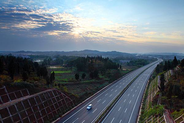 應(yīng)對(duì)全球氣候變化 中國(guó)在行動(dòng)