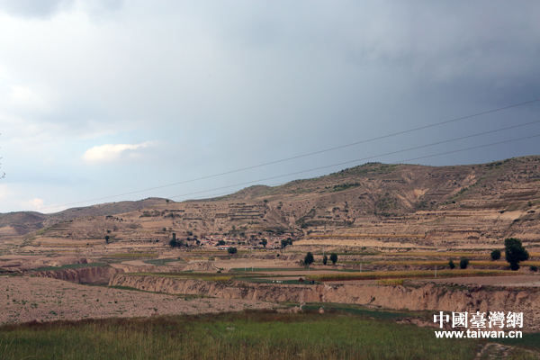 隴中黃土高原 【網絡媒體走轉改】精準扶貧 題盡其義——甘肅扶貧紀實