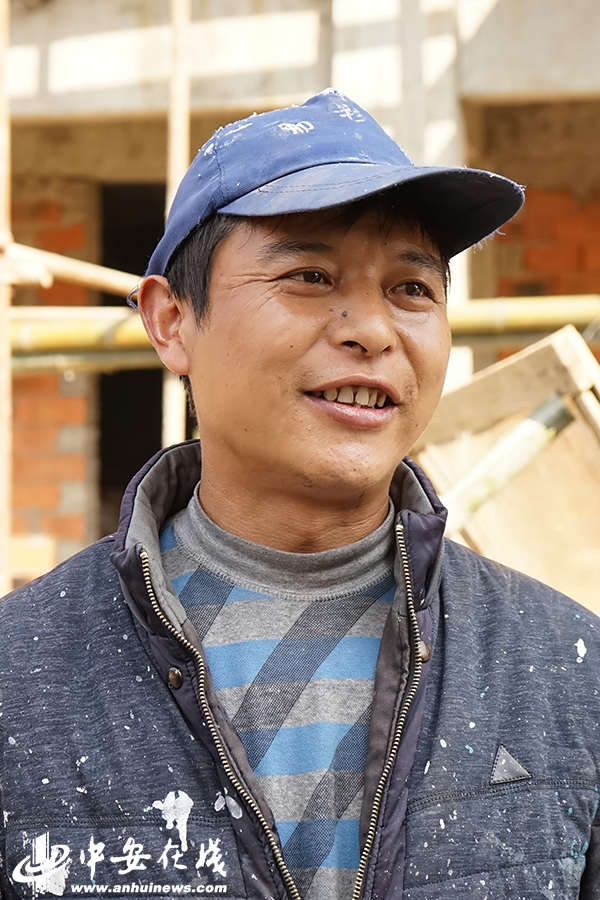 笑一笑 拍個照 俺們不再是貧困戶!——金寨縣迎河村的22張燦爛笑臉