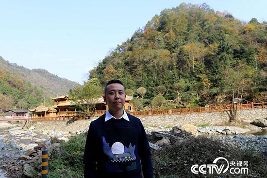 【學(xué)習(xí)十九大 基層在行動(dòng)】十九大精神咋落地 聽聽他們?cè)趺凑f(shuō)