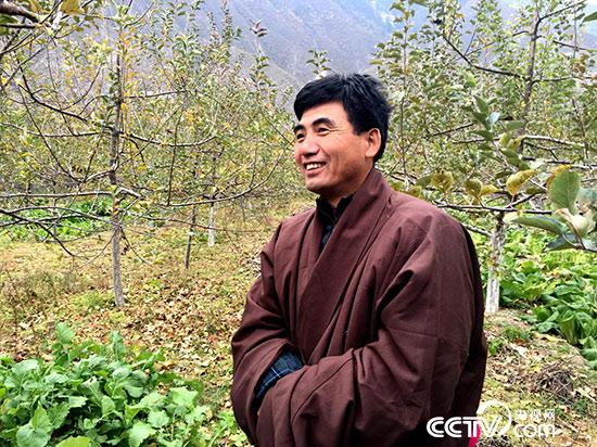 【學(xué)習(xí)十九大 基層在行動(dòng)】十九大精神咋落地 聽聽他們?cè)趺凑f(shuō)